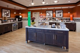 Hampton Inn Minneapolis-Roseville