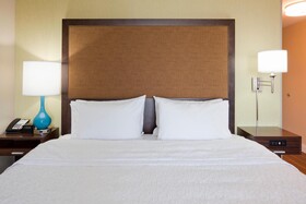 Hampton Inn Minneapolis-Roseville