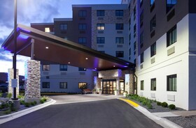 Holiday Inn Express Roseville-St. Paul