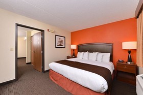 AmericInn by Wyndham St. Cloud