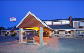 AmericInn by Wyndham St. Cloud