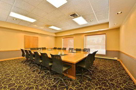 Best Western Plus Kelly Inn - St. Cloud Hotel
