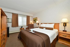 Best Western Plus Kelly Inn - St. Cloud Hotel