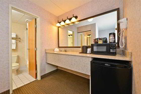 Best Western Plus Kelly Inn - St. Cloud Hotel