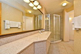 Best Western Plus Kelly Inn - St. Cloud Hotel