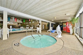 Best Western Plus Kelly Inn - St. Cloud Hotel