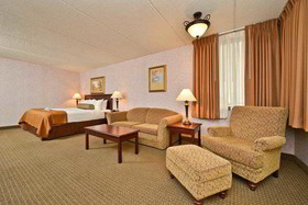 Best Western Plus Kelly Inn - St. Cloud Hotel