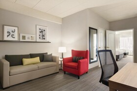 Country Inn & Suites by Radisson, Shoreview, MN