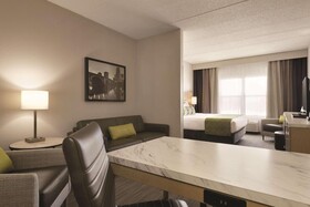Country Inn & Suites by Radisson, Shoreview, MN