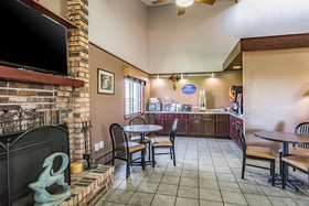 Rodeway Inn