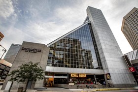 DoubleTree by Hilton Hotel St Paul Downtown