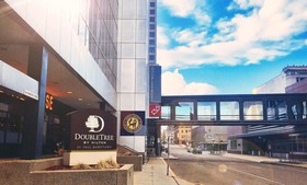DoubleTree by Hilton Hotel St Paul Downtown