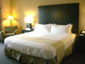 Holiday Inn Hotel & Suites St. Paul NE - Lake Elmo