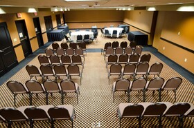 Holiday Inn Hotel & Suites St. Paul NE - Lake Elmo