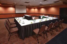 Holiday Inn Hotel & Suites St. Paul NE - Lake Elmo