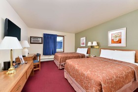 Love Hotels on HWY 10 NW Staples MN 35 RM