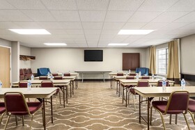 Country Inn & Suites by Radisson, Stillwater, MN