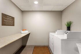 Country Inn & Suites by Radisson, Stillwater, MN
