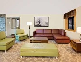 Super 8 by Wyndham St. James