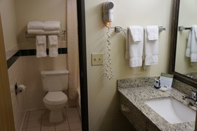 AmericInn by Wyndham Two Harbors Near Lake Superior