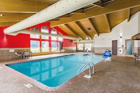 AmericInn by Wyndham Virginia