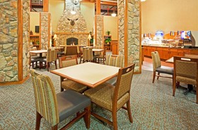 Comfort Inn & Suites Mountain Iron and Virginia