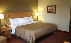 AmericInn by Wyndham Waconia