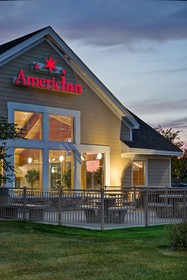 AmericInn by Wyndham Waconia