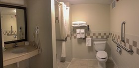 AmericInn by Wyndham Waconia