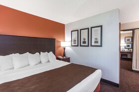 AmericInn by Wyndham White Bear Lake St. Paul