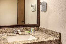 AmericInn by Wyndham White Bear Lake St. Paul