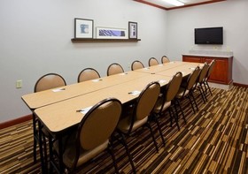 Country Inn & Suites by Radisson, Willmar, MN