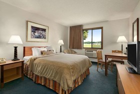 Days Inn by Wyndham Willmar