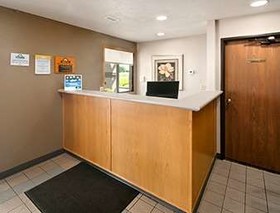 Days Inn by Wyndham Willmar