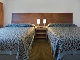 Days Inn by Wyndham Winona