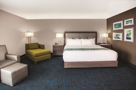 La Quinta Inn & Suites by Wyndham St. Paul - Woodbury