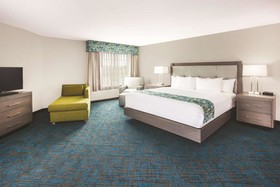 La Quinta Inn & Suites by Wyndham St. Paul - Woodbury
