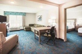 La Quinta Inn & Suites by Wyndham St. Paul - Woodbury