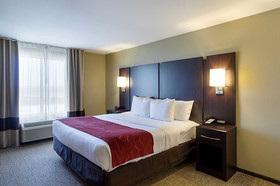 Comfort Suites & Conference Center