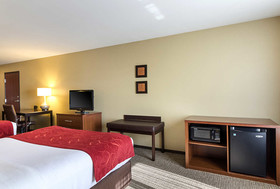 Comfort Suites & Conference Center