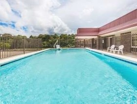 Days Inn by Wyndham Batesville