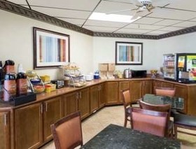 Days Inn by Wyndham Batesville