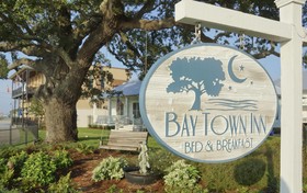 Bay Town Inn