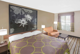 Super 8 by Wyndham Bay St. Louis