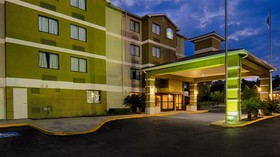 Spark by Hilton Biloxi Ocean Springs