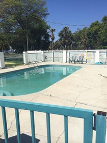 Broadway Inn Express