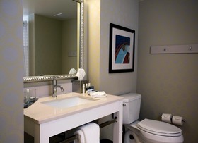 DoubleTree by Hilton Hotel Biloxi