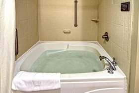 Hampton Inn Biloxi