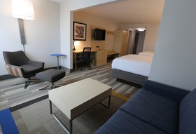 Holiday Inn Express Biloxi - Beach Blvd