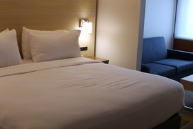 Holiday Inn Express Biloxi - Beach Blvd